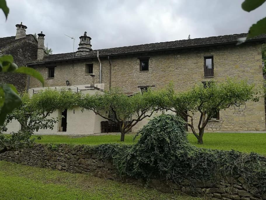Santa Cruz de la Serós Casa Rural Barangua En El Pirineo Aragones מראה חיצוני תמונה