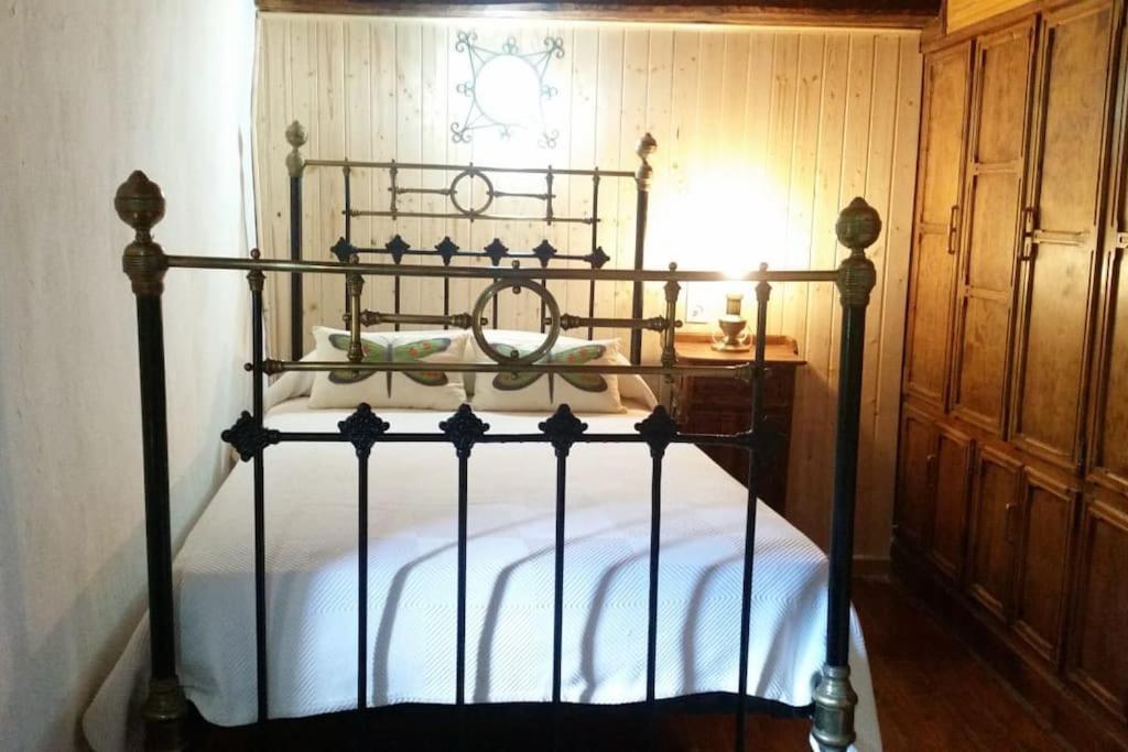 Santa Cruz de la Serós Casa Rural Barangua En El Pirineo Aragones מראה חיצוני תמונה