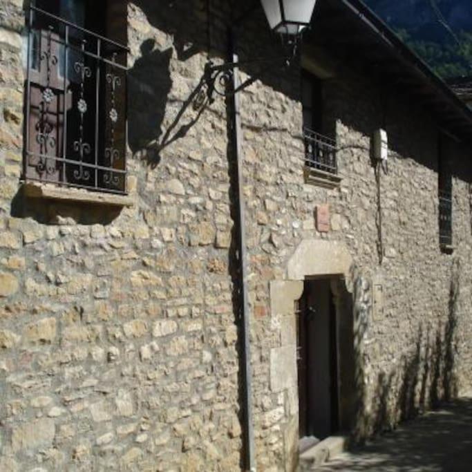 Santa Cruz de la Serós Casa Rural Barangua En El Pirineo Aragones מראה חיצוני תמונה